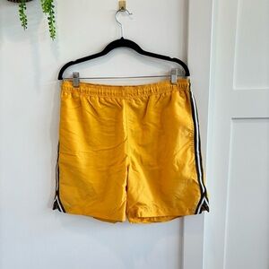 Harrison&Taylor Vintage 90's Men's Yellow Swim Trunks Olive Green Stripe Size M